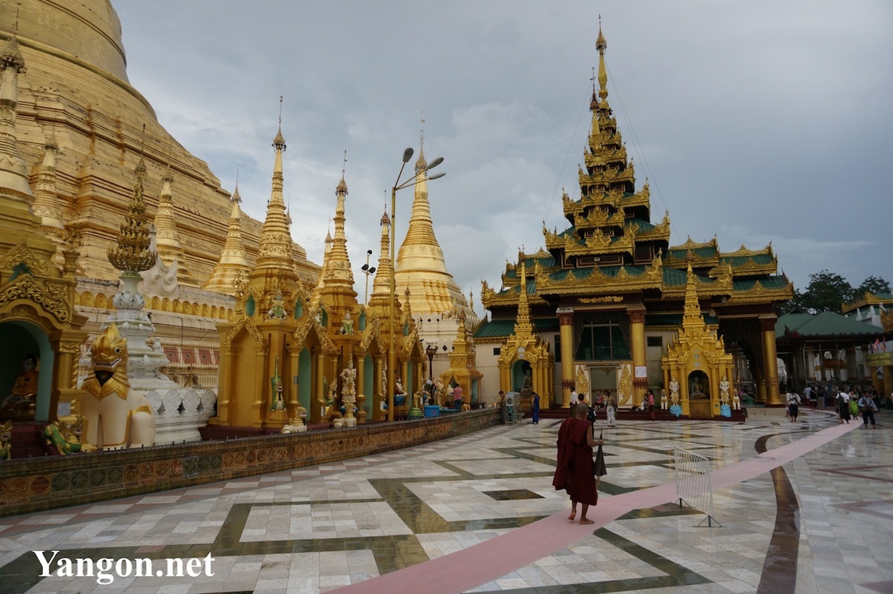 Shwedagon-Shrines-3